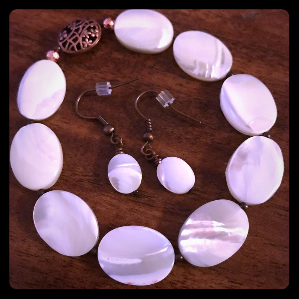 NWOT JLM designs bracelet and earring set